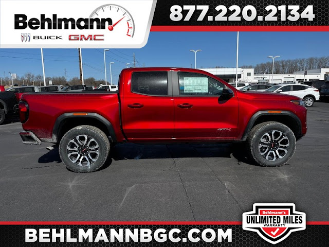2025 GMC Canyon 4WD AT4