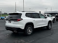 2025 GMC Acadia AWD AT4