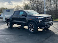 2025 GMC Canyon 4WD AT4
