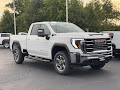 2026 GMC Sierra 2500HD SLE
