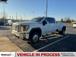 2024 GMC Sierra 3500HD 4WD Crew Cab Denali