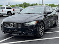 2022 Volvo S60 B5 AWD