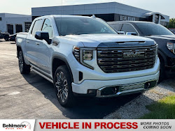 2023 GMC Sierra 1500 4WD Crew Cab Denali Ultimate