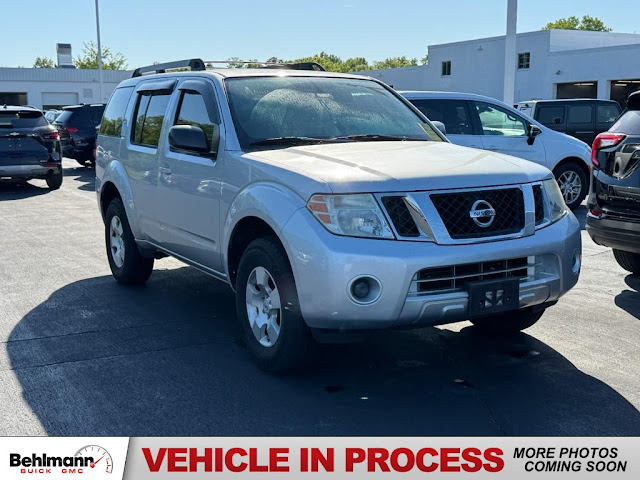 2012 Nissan Pathfinder S